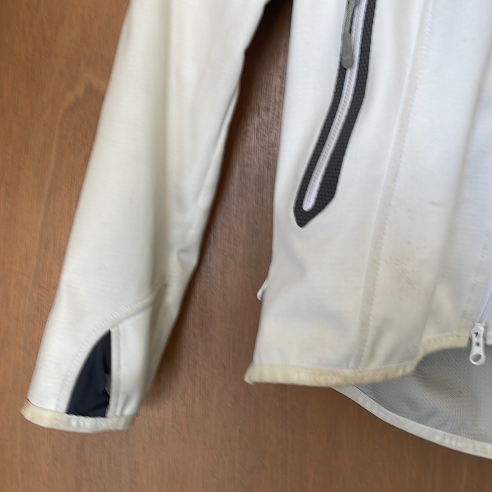 White Mammut Ski Shell - image 5